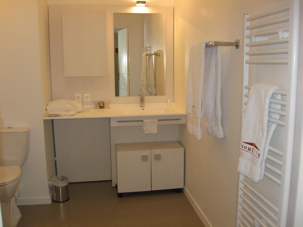 Domitys Le Parc Balsan Aparthotel Châteauroux Екстериор снимка