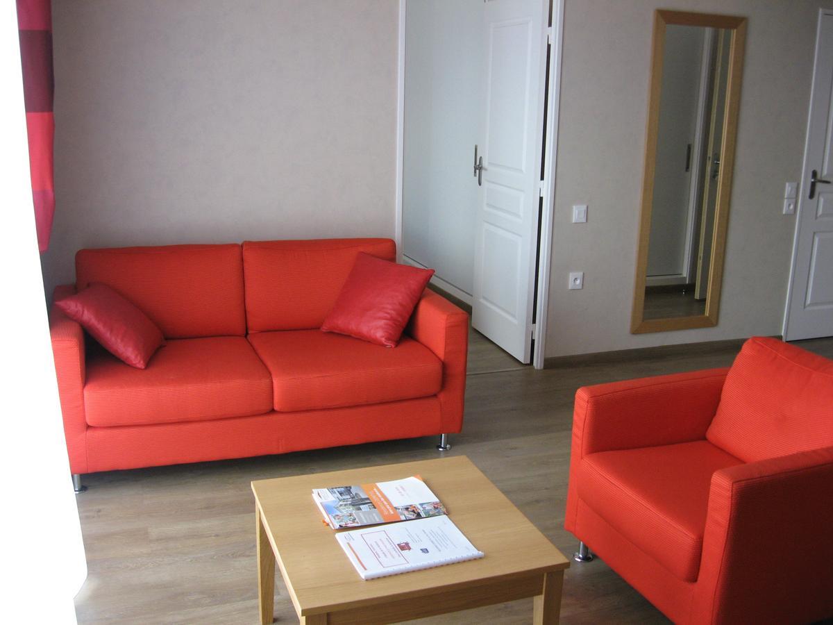 Domitys Le Parc Balsan Aparthotel Châteauroux Екстериор снимка